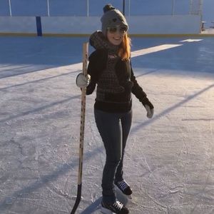 Meet your Posher, Caitlin